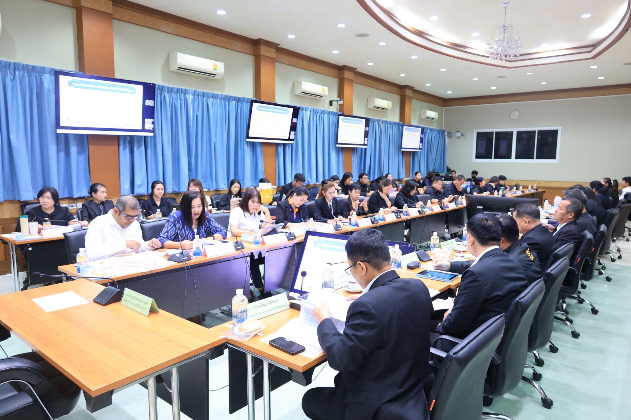 title - เลขาธิการ ส.ป.ก. ประชุมคณะทำงานติดตามเร่งรัดการใช้จ่ายเงินงบประมาณประจำปีงบประมาณ พ.ศ. 2569 ของ ส.ป.ก. ครั้งที่ 2/2569